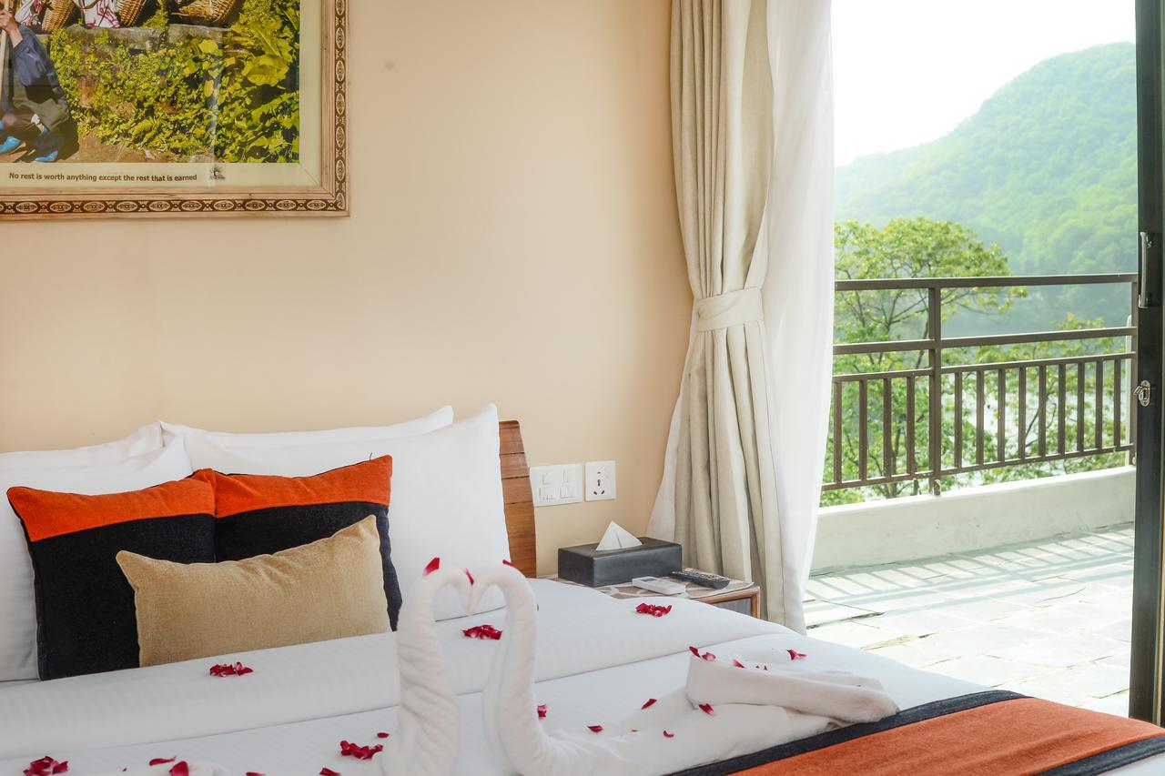 Hotel Raniban Arcade Pokhara Bagian luar foto