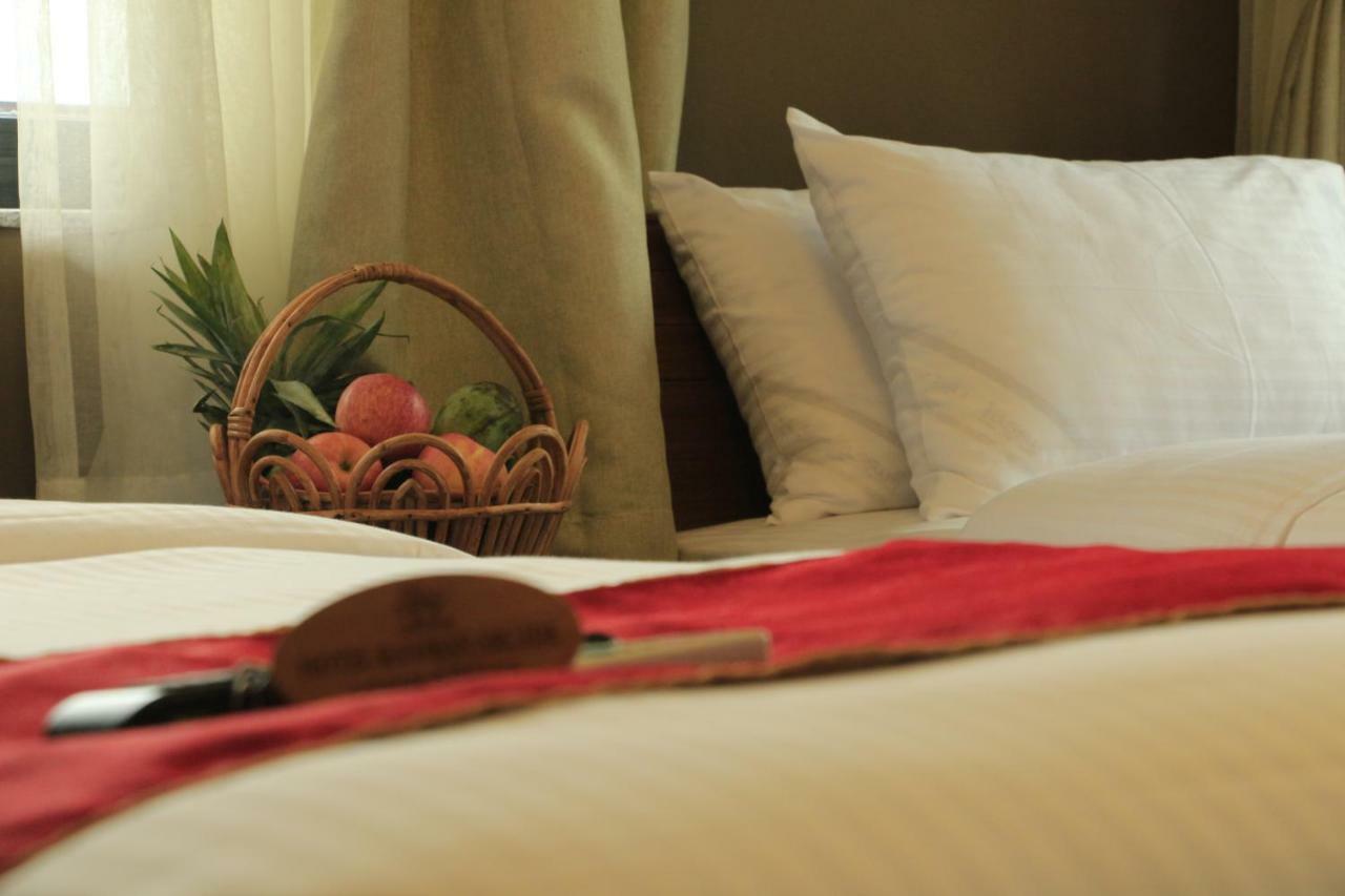 Hotel Raniban Arcade Pokhara Bagian luar foto
